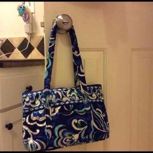 Vera Bradley retired purse like new!